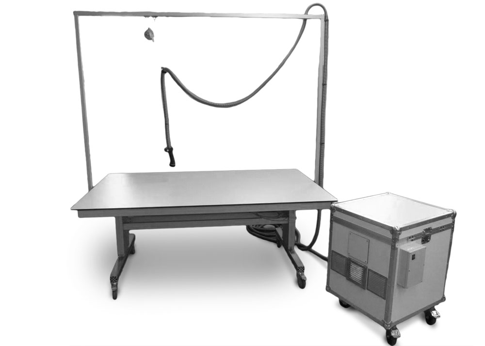 Restaurierungsarbeitstisch-absaug