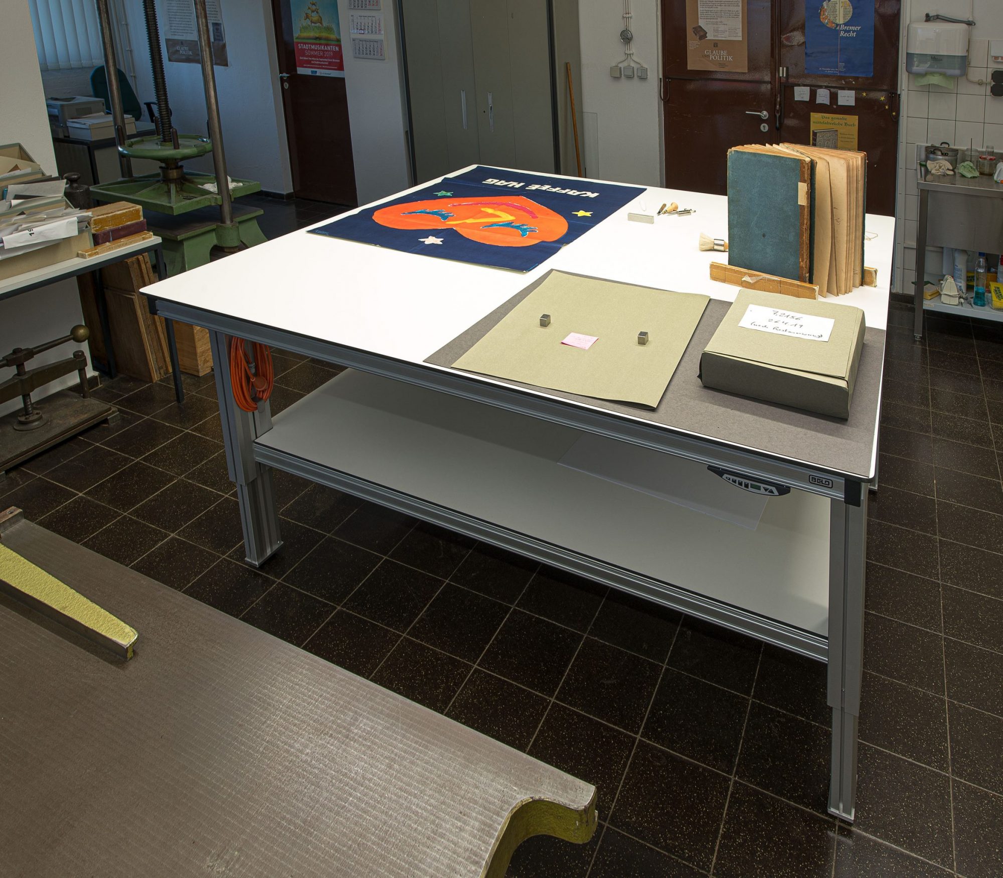 arbeitstisch professionell sonderanfertigung arbeitstisch professionell sonderanfertigung